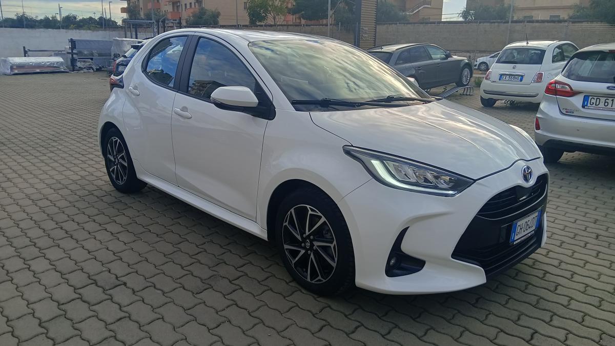 Toyota Yaris 1.5 Hybrid 5 porte Trend